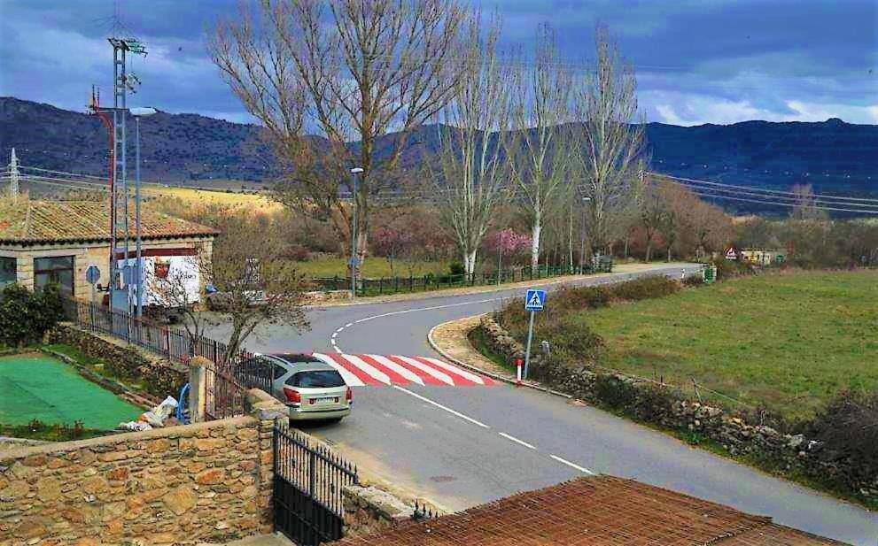 Casa Rural El Remolon Pinuecar Bagian luar foto